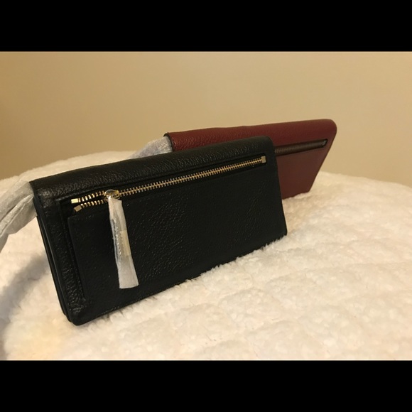 Coach Slim Wallet - Picture 6 of 6